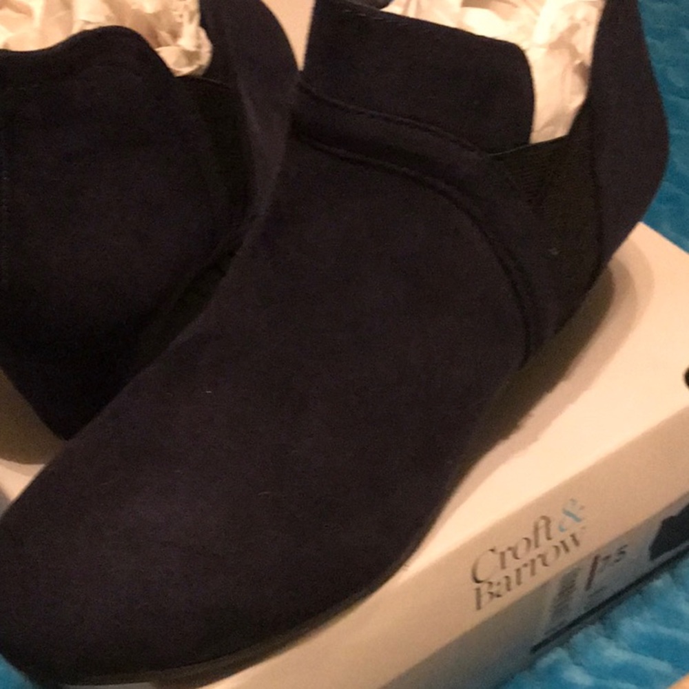 Low cut boots by Croft & Barrow